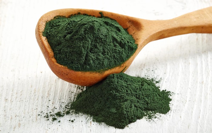 Can You Eat Spirulina When Pregnant? Benefits And Risks?