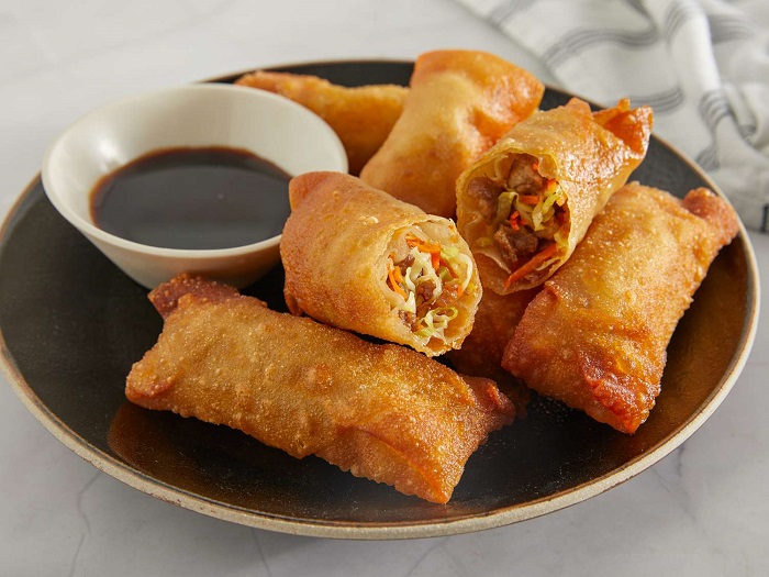 Can pregnant women eat egg rolls? Is it good to eat a lot?